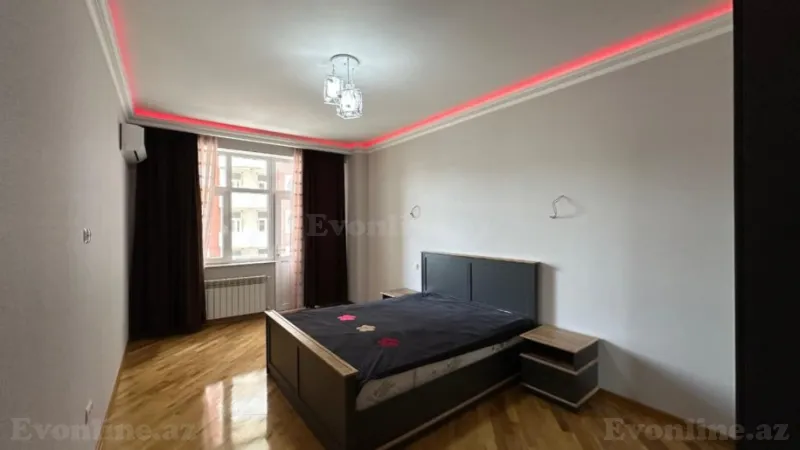 Kirayə verilir 3 otaqlı Mənzil Yeni tikili 190 m² Xətai m. - şəkil 7