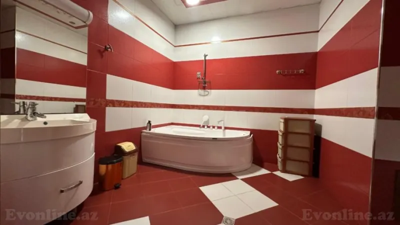Kirayə verilir 3 otaqlı Mənzil Yeni tikili 190 m² Xətai m. - şəkil 9