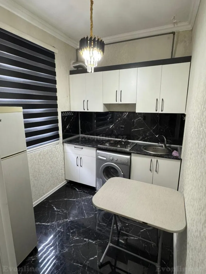 Satılır 2 otaqlı Mənzil Köhnə tikili 58 m² 3-cü mikrorayon - şəkil 2
