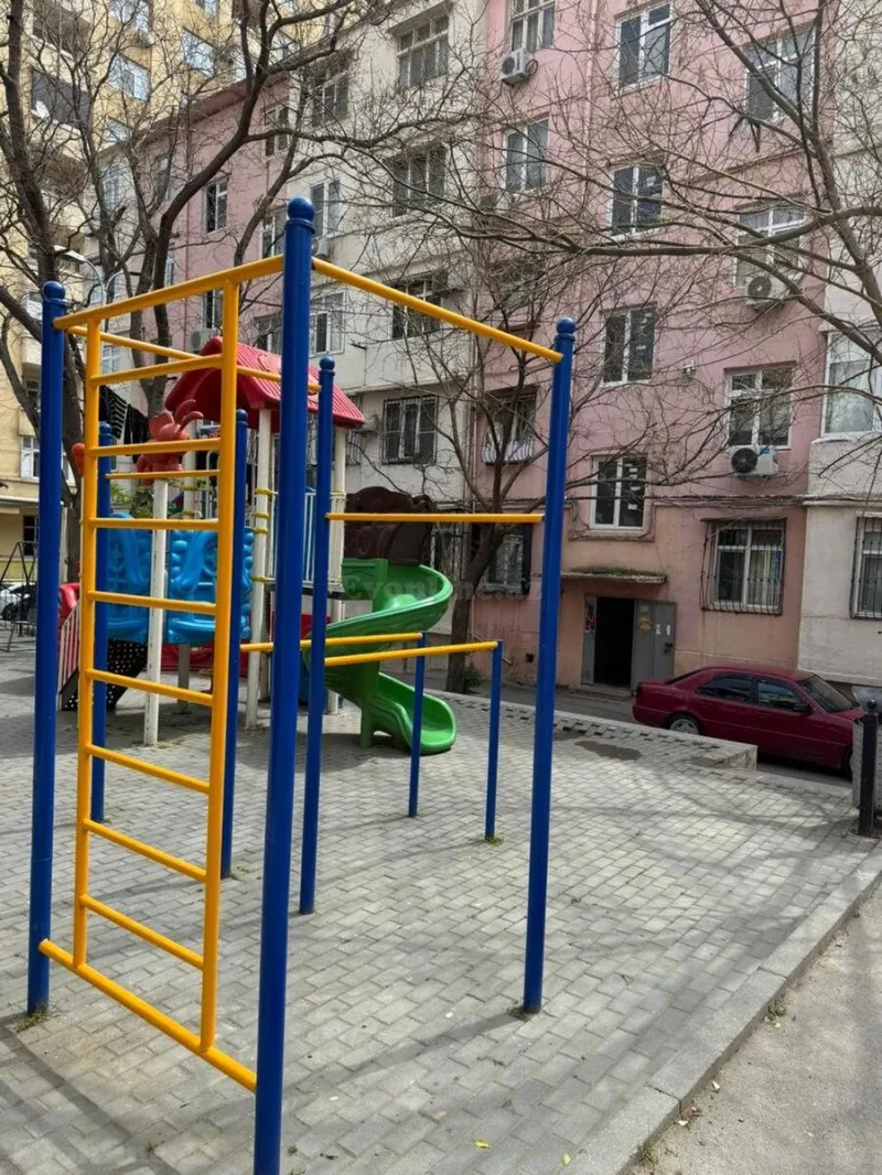 Satılır 2 otaqlı Mənzil Köhnə tikili 58 m² 3-cü mikrorayon - şəkil 5