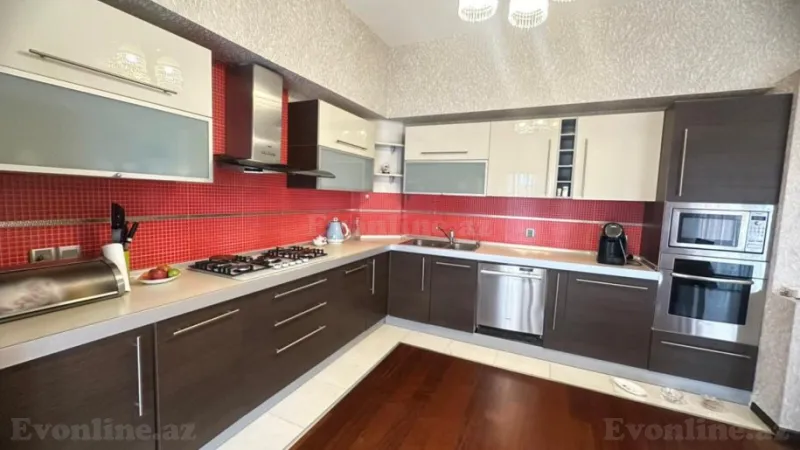 Satılır 4 otaqlı Mənzil Yeni tikili 240 m² Nəsimi r. - şəkil 12