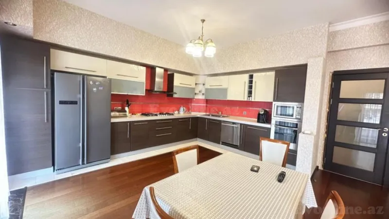 Satılır 4 otaqlı Mənzil Yeni tikili 240 m² Nəsimi r. - şəkil 13