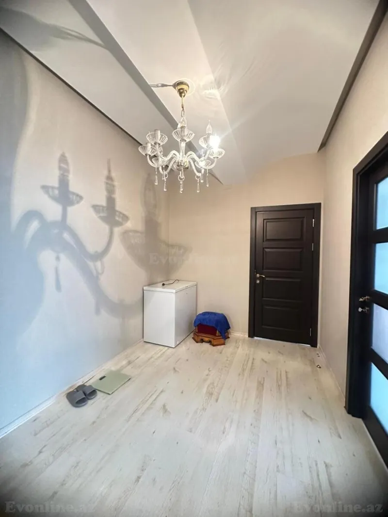 Satılır 4 otaqlı Mənzil Yeni tikili 240 m² Nəsimi r. - şəkil 24