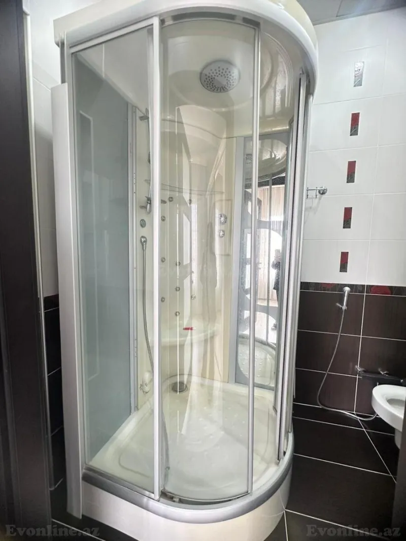 Satılır 4 otaqlı Mənzil Yeni tikili 240 m² Nəsimi r. - şəkil 26