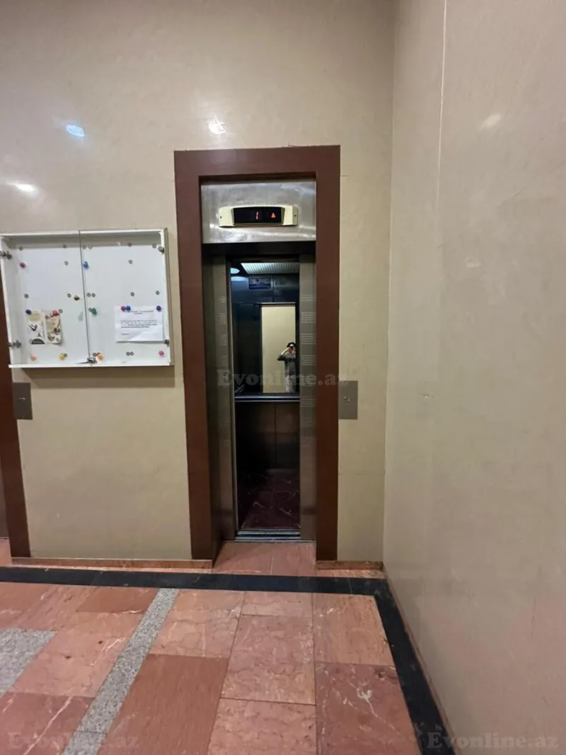 Satılır 3 otaqlı Mənzil Yeni tikili 105 m² Elmlər Akademiyası m. - şəkil 9