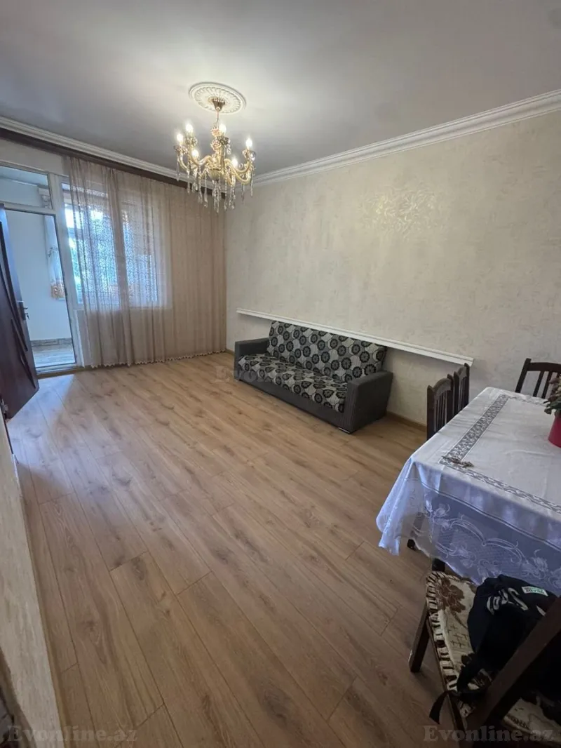 Kirayə verilir 2 otaqlı Mənzil Köhnə tikili 45 m² Memar Əcəmi m. - şəkil 2