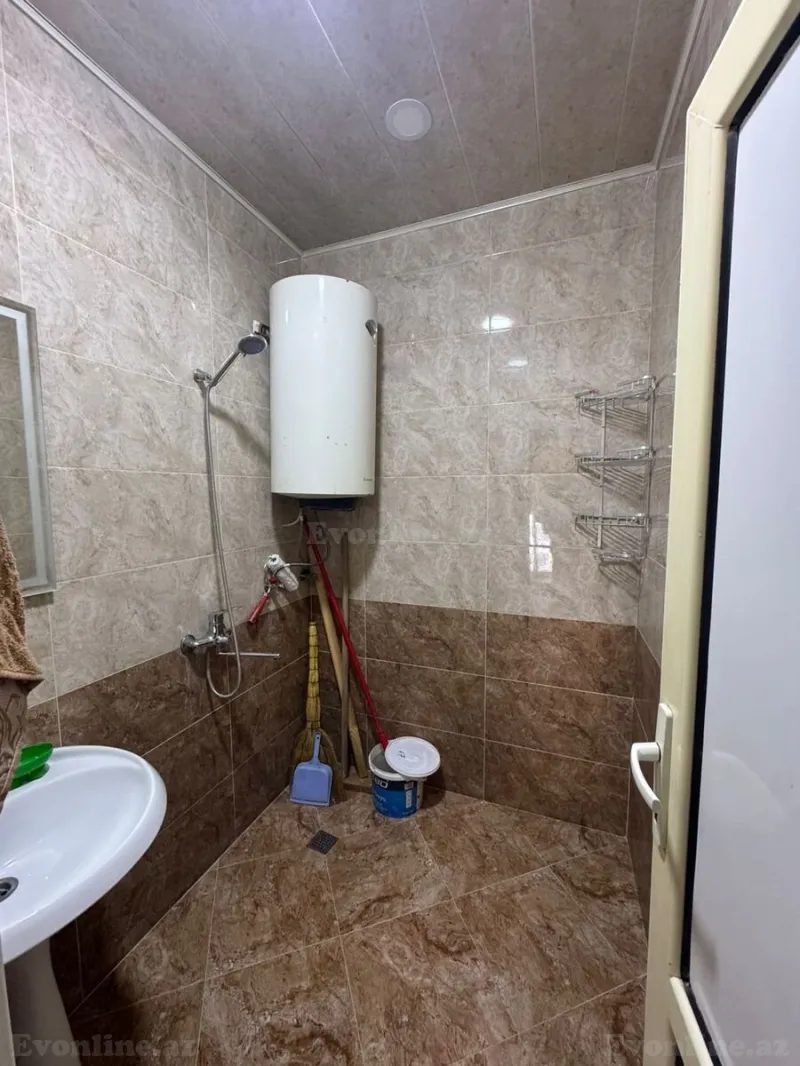 Kirayə verilir 2 otaqlı Mənzil Köhnə tikili 45 m² Memar Əcəmi m. - şəkil 5