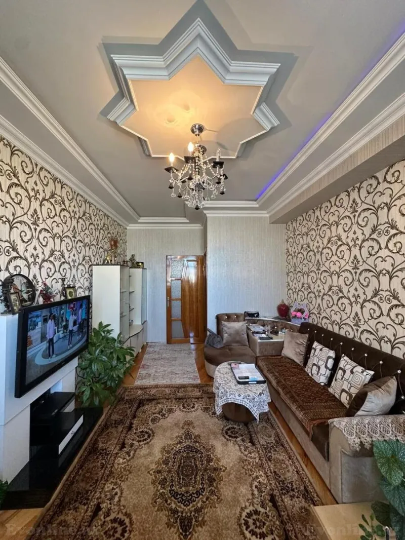 Satılır 2 otaqlı Mənzil Yeni tikili 60 m² 2-ci mikrorayon - şəkil 2