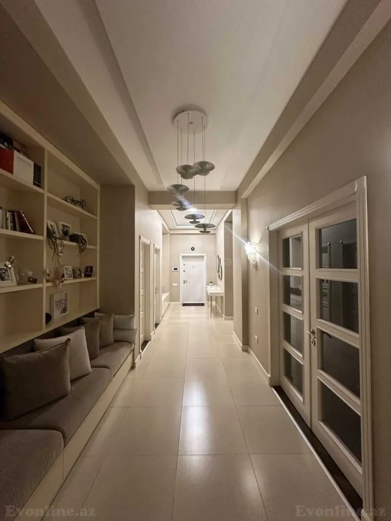 Satılır 5 otaqlı Mənzil Yeni tikili 220 m² Nizami m. - şəkil 8