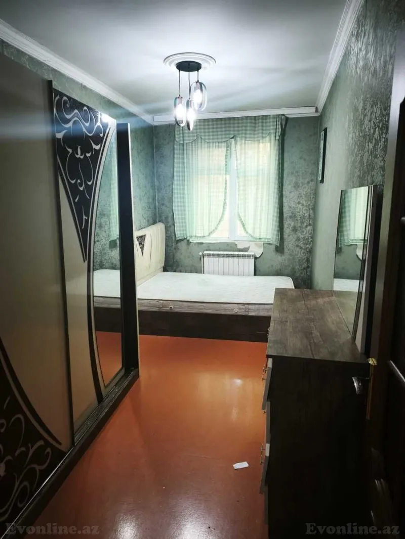 Satılır 2 otaqlı Mənzil Köhnə tikili 55 m² 4-cü mikrorayon - şəkil 5
