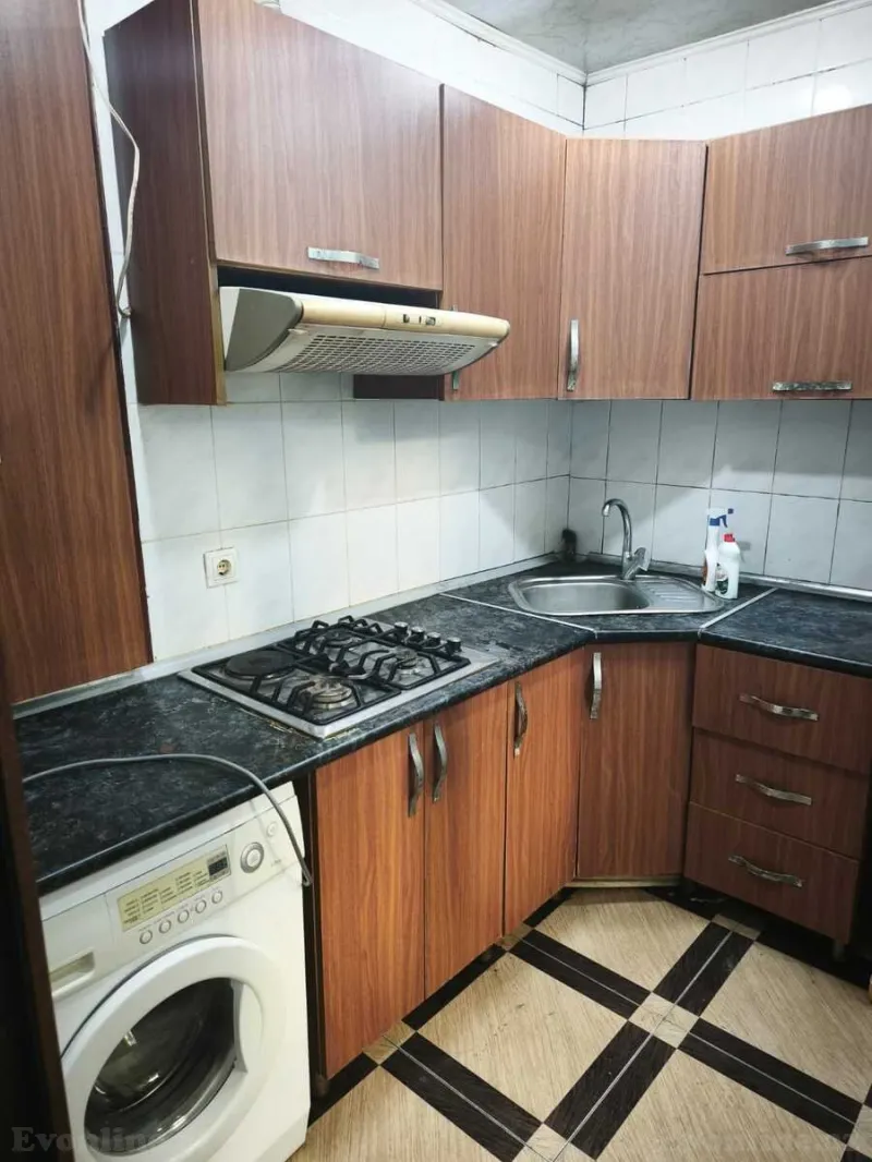 Satılır 2 otaqlı Mənzil Köhnə tikili 55 m² 4-cü mikrorayon - şəkil 14