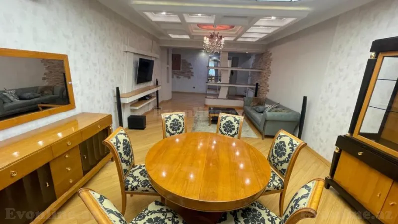 Satılır 4 otaqlı Mənzil Yeni tikili 185 m² Xətai m. - şəkil 8