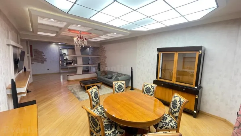 Satılır 4 otaqlı Mənzil Yeni tikili 185 m² Xətai m. - şəkil 9