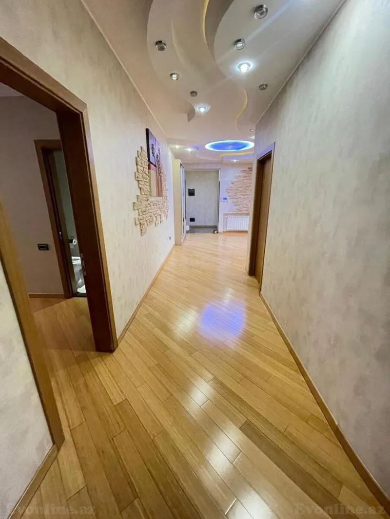 Satılır 4 otaqlı Mənzil Yeni tikili 185 m² Xətai m. - şəkil 11