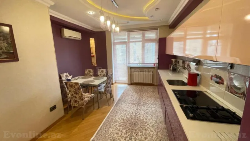 Satılır 4 otaqlı Mənzil Yeni tikili 185 m² Xətai m. - şəkil 17
