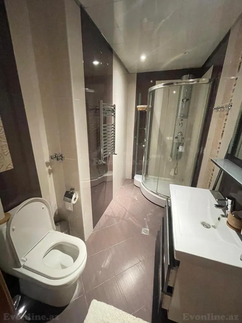 Satılır 4 otaqlı Mənzil Yeni tikili 185 m² Xətai m. - şəkil 25