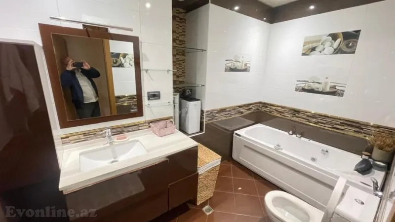 Satılır 4 otaqlı Mənzil Yeni tikili 185 m² Xətai m. - şəkil 26