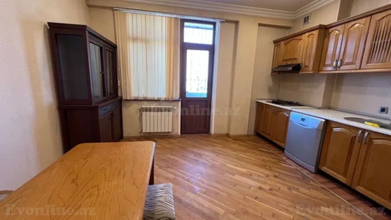 Kirayə verilir 3 otaqlı Mənzil Yeni tikili 130 m² Badamdar - şəkil 4