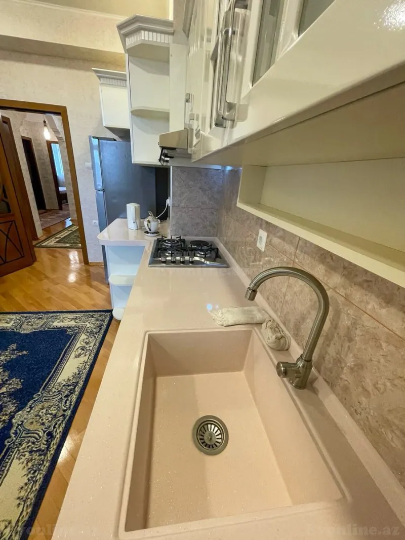 Kirayə verilir 3 otaqlı Mənzil Yeni tikili 120 m² Həzi Aslanov m. - şəkil 11