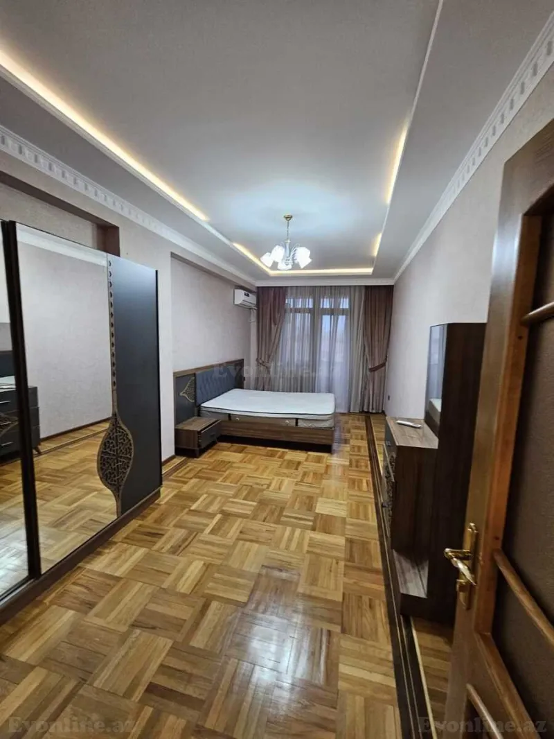 Kirayə verilir 5 otaqlı Mənzil Yeni tikili 100 m² Neftçilər m. - şəkil 3