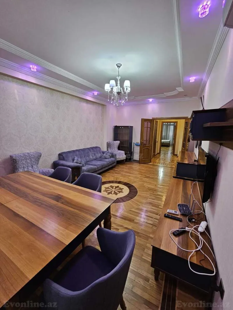 Kirayə verilir 5 otaqlı Mənzil Yeni tikili 100 m² Neftçilər m. - şəkil 7
