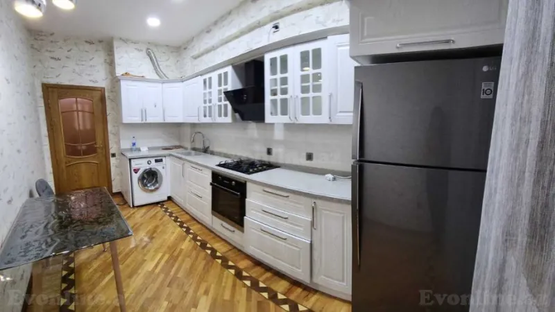 Kirayə verilir 5 otaqlı Mənzil Yeni tikili 100 m² Neftçilər m. - şəkil 28