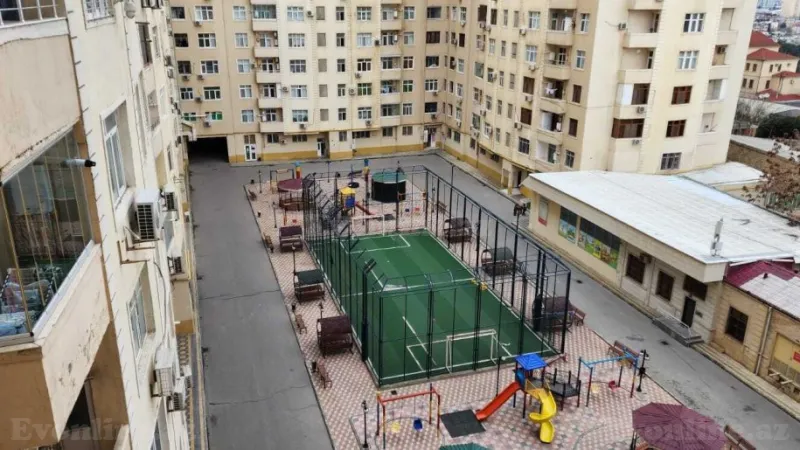 Kirayə verilir 5 otaqlı Mənzil Yeni tikili 100 m² Neftçilər m. - şəkil 29