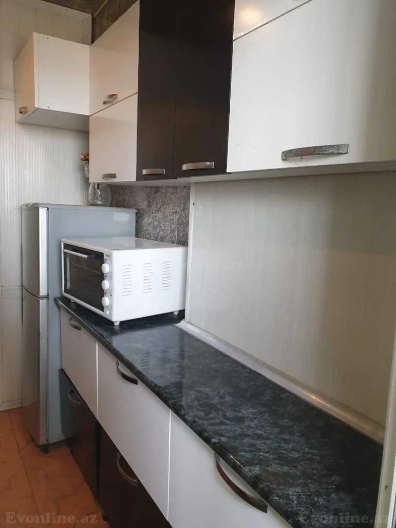 Satılır 3 otaqlı Mənzil Köhnə tikili 48.3 m² Gənclik m. - şəkil 8
