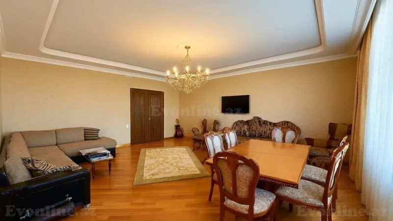 3 otaqlı Mənzil 135 m² Gənclik m. Satılır