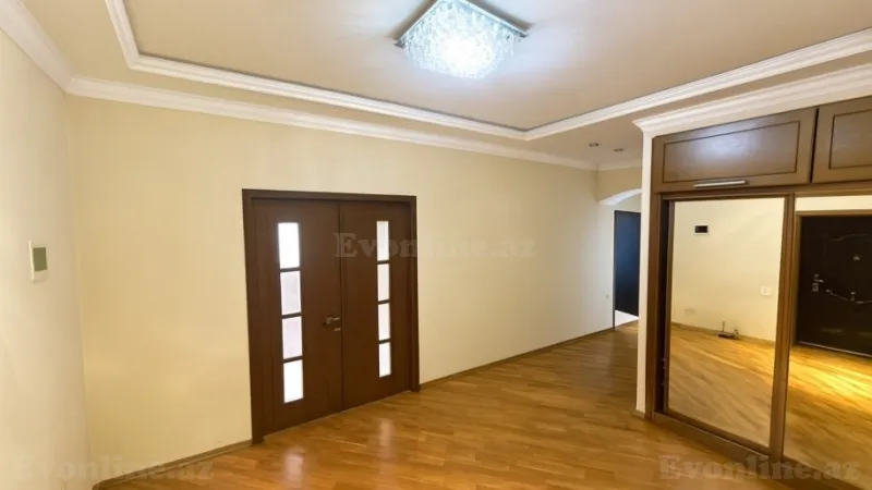 Satılır 3 otaqlı Mənzil Yeni tikili 135 m² Gənclik m. - şəkil 17