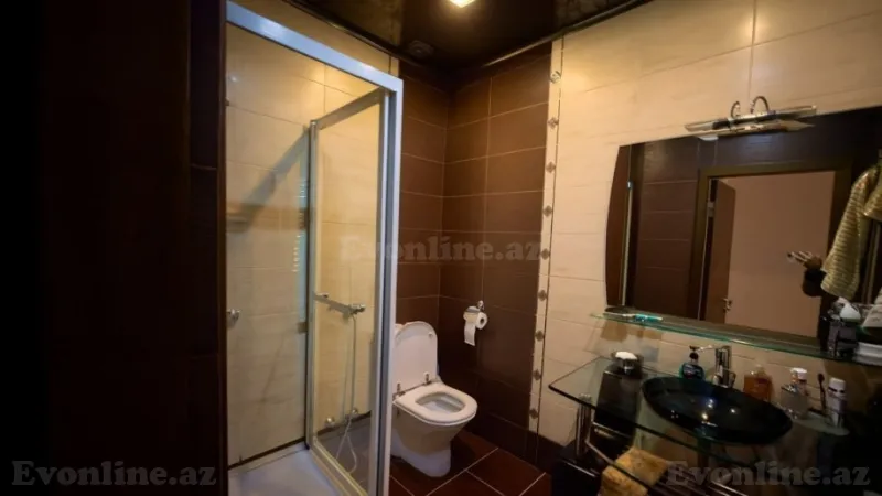 Satılır 3 otaqlı Mənzil Yeni tikili 135 m² Gənclik m. - şəkil 24