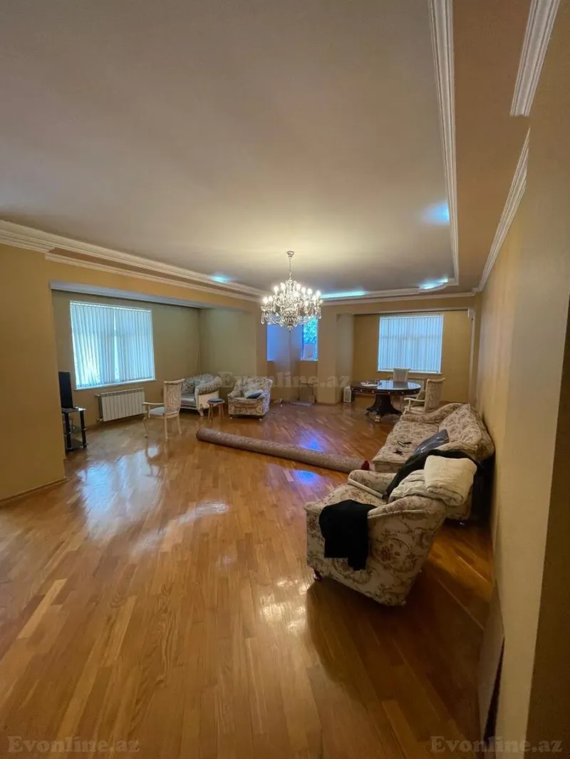 Satılır 3 otaqlı Mənzil Yeni tikili 165 m² 28 May m. - şəkil 2