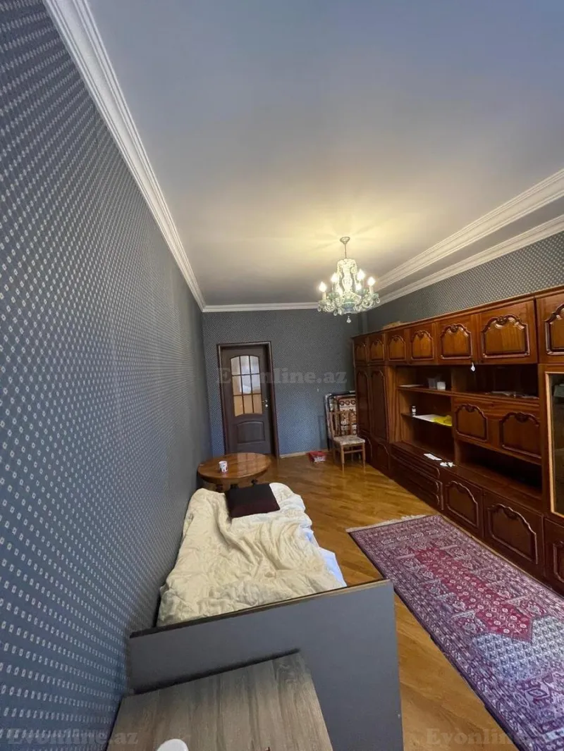 Satılır 3 otaqlı Mənzil Yeni tikili 165 m² 28 May m. - şəkil 9