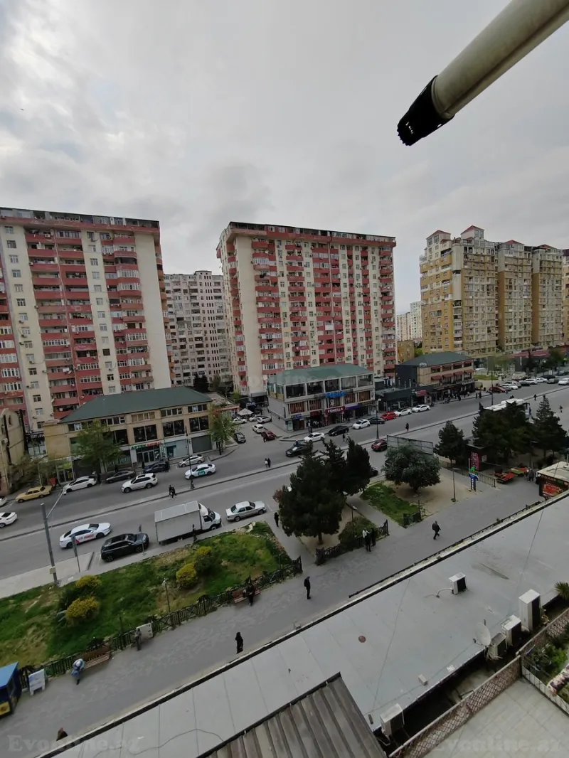 Satılır 5 otaqlı Mənzil Köhnə tikili 120 m² Əhmədli - şəkil 3