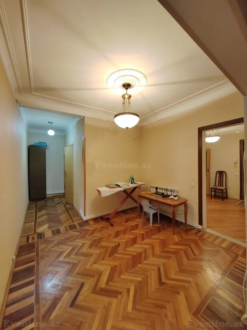 Satılır 5 otaqlı Mənzil Köhnə tikili 120 m² Əhmədli - şəkil 7
