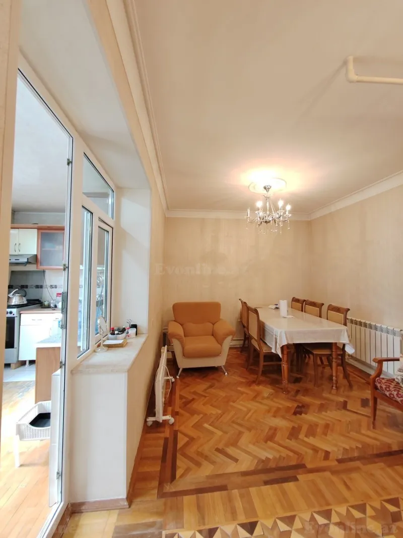 Satılır 5 otaqlı Mənzil Köhnə tikili 120 m² Əhmədli - şəkil 11