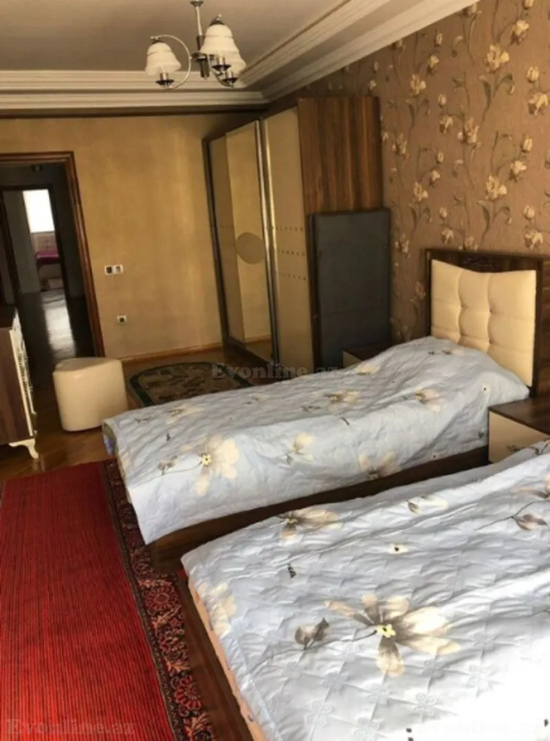 Kirayə verilir 3 otaqlı Mənzil Yeni tikili 136 m² Nərimanov r. - şəkil 14
