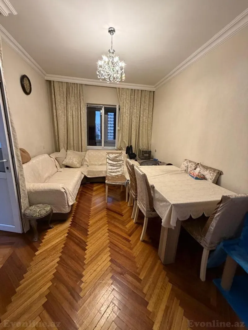 2 otaqlı Mənzil 70 m² Azadlıq prospekti m. Satılır