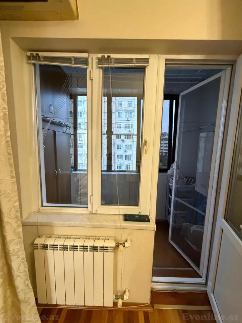 Satılır 2 otaqlı Mənzil Köhnə tikili 70 m² Azadlıq prospekti m. - şəkil 10