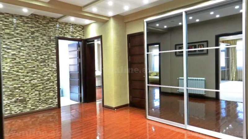 Satılır 4 otaqlı Mənzil Yeni tikili 170 m² 28 May m. - şəkil 8