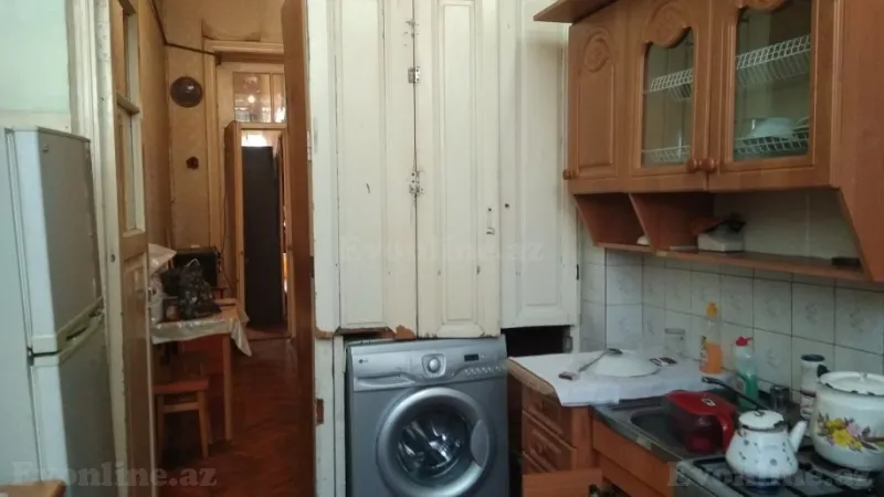 Kirayə verilir 2 otaqlı Mənzil Köhnə tikili 52 m² 28 May m.