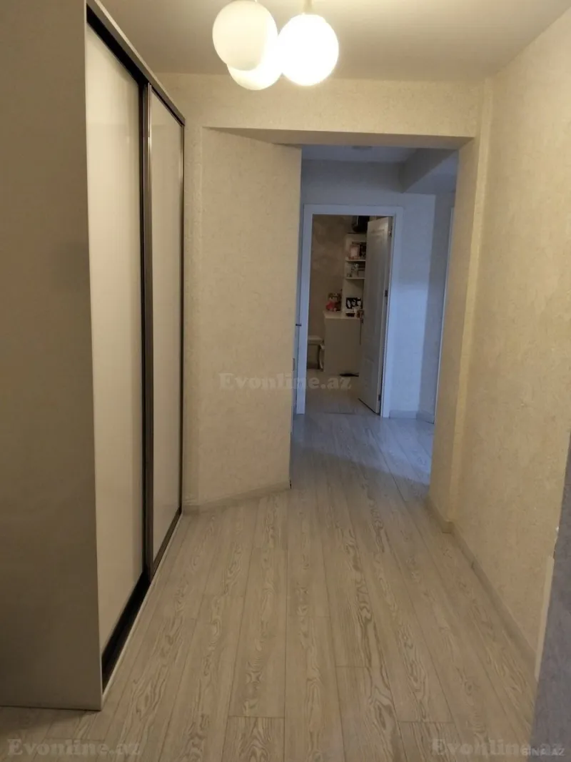 Satılır 3 otaqlı Mənzil Yeni tikili 95 m² İnşaatçılar m. - şəkil 5