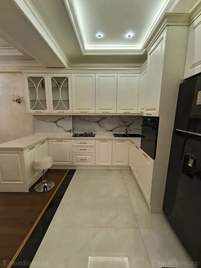Kirayə verilir 3 otaqlı Mənzil Yeni tikili 110 m² Yasamal - şəkil 6