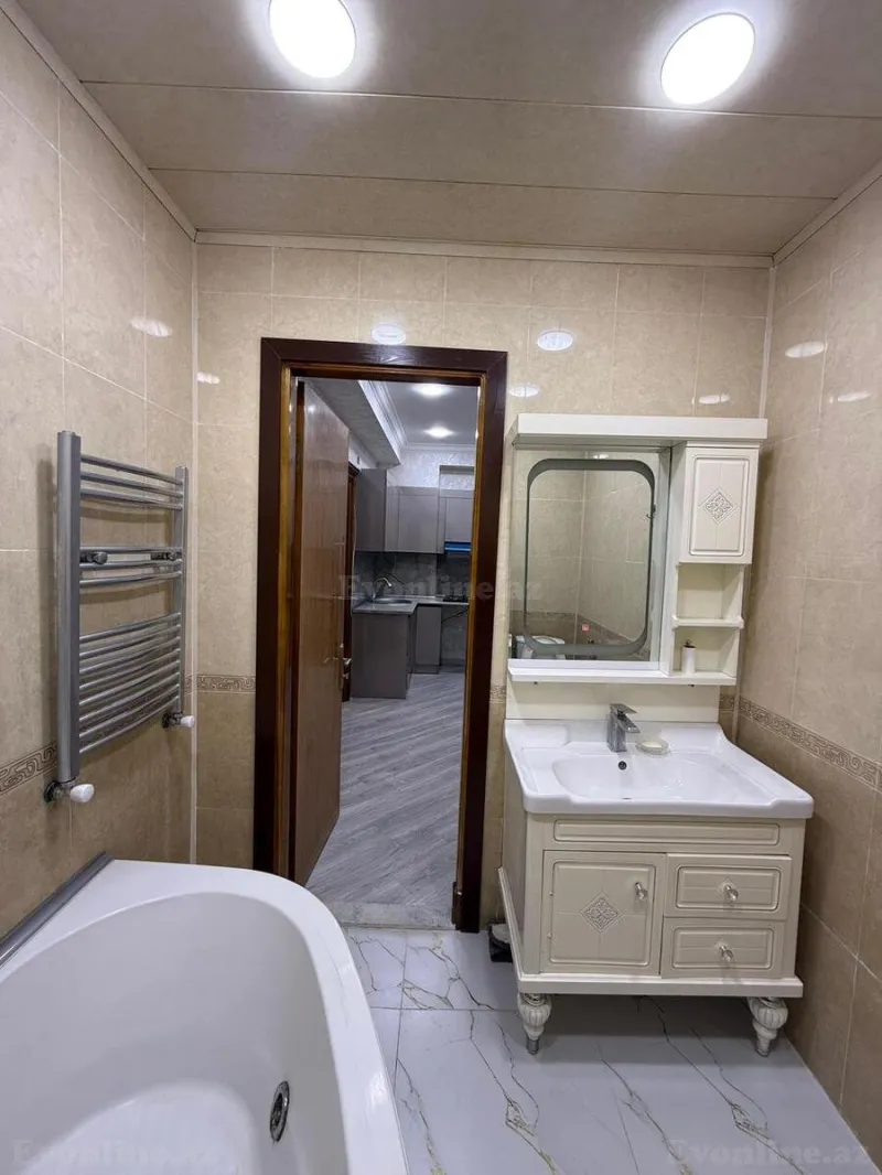 Satılır 2 otaqlı Mənzil Yeni tikili 66 m² Neftçilər m. - şəkil 6