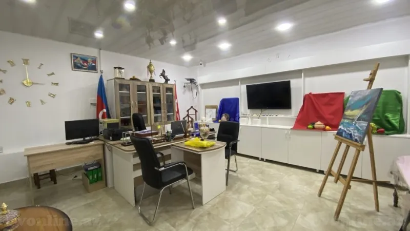 Satılır Obyekt 33 m² 8 Noyabr m.