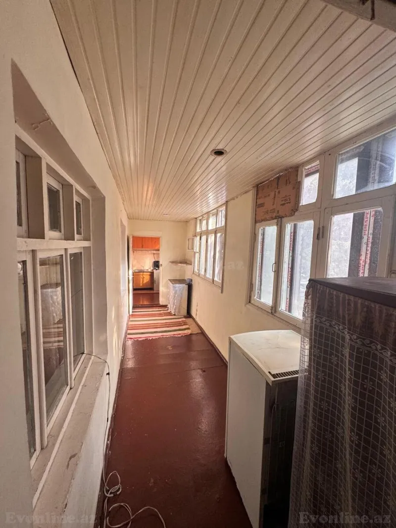 Satılır 2 otaqlı Mənzil Köhnə tikili 65 m² 8-ci mikrorayon - şəkil 4
