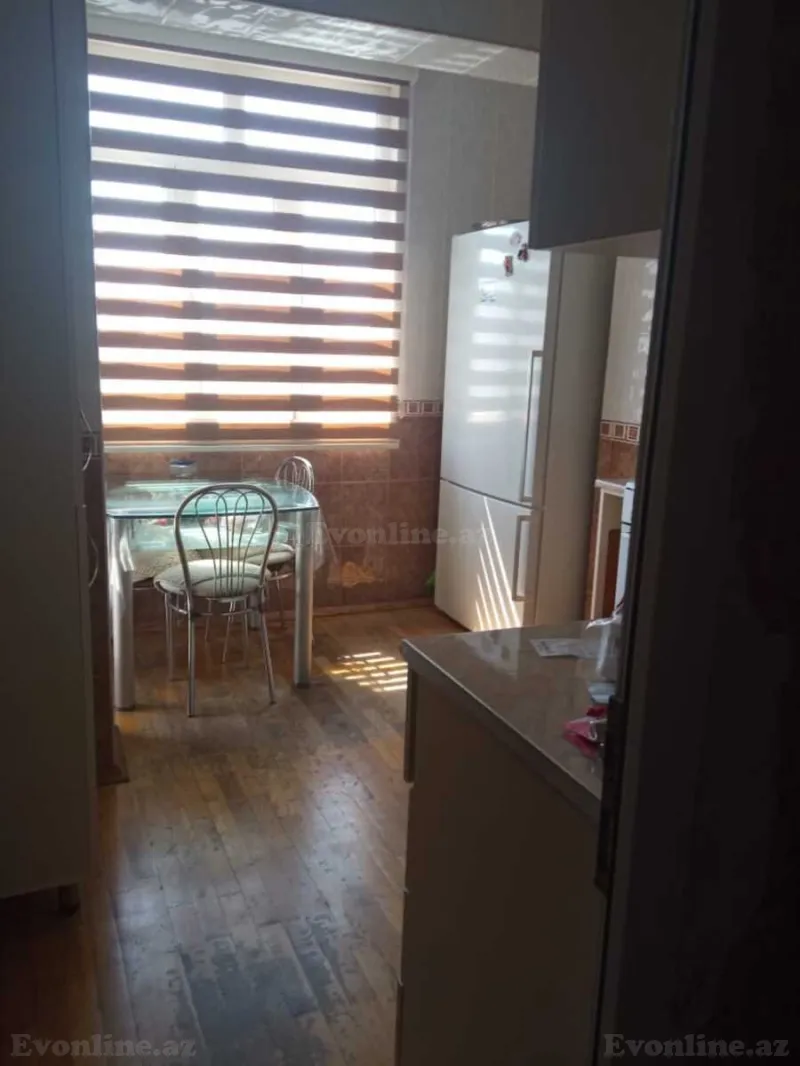 Satılır 5 otaqlı Mənzil Köhnə tikili 120 m² Əhmədli - şəkil 3
