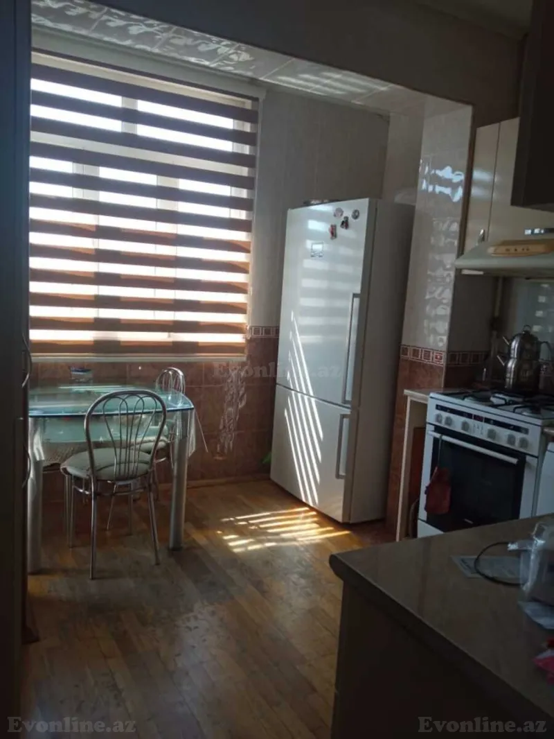 Satılır 5 otaqlı Mənzil Köhnə tikili 120 m² Əhmədli - şəkil 9