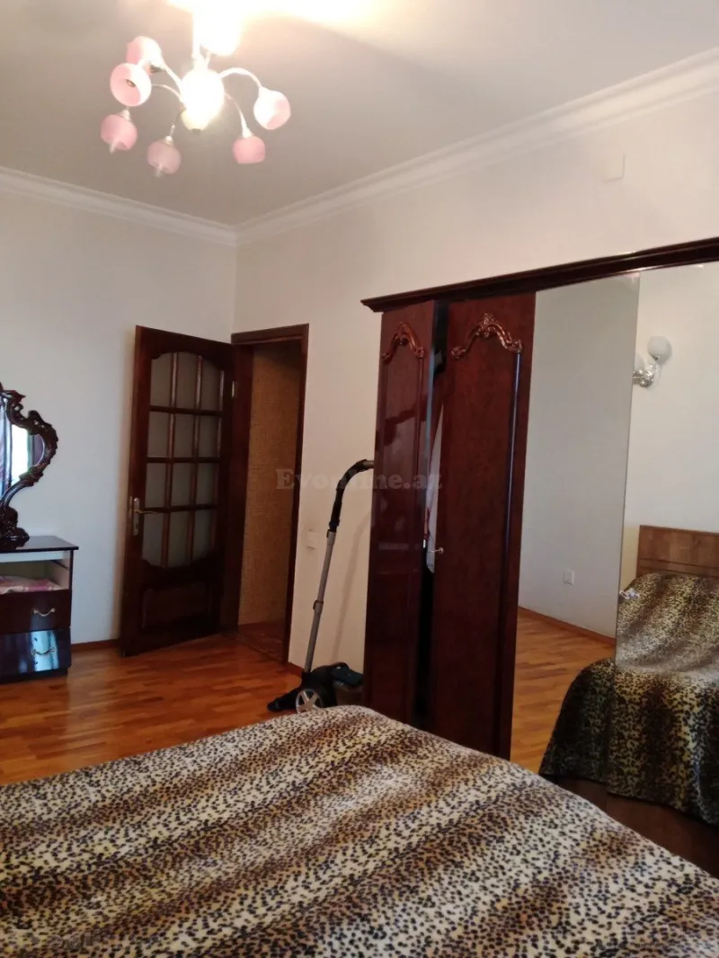 Satılır 5 otaqlı Mənzil Köhnə tikili 120 m² Əhmədli - şəkil 18