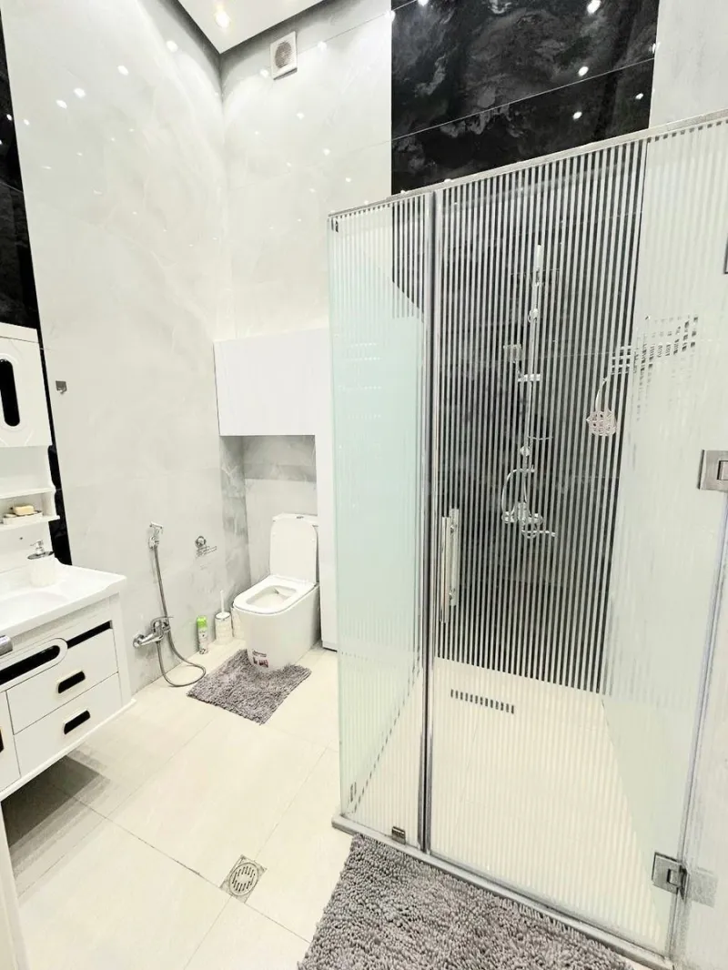 Kirayə verilir 2 otaqlı Mənzil Yeni tikili 70 m² 8-ci kilometr - şəkil 4